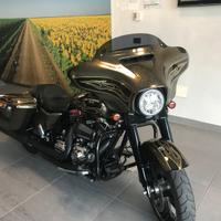 Harley Davidson Street Glide 1690 103 Special