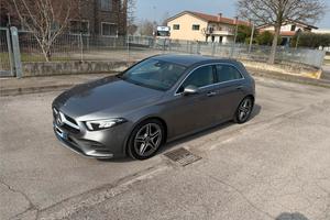 Mercedes Classe A 200 d Premium Amg