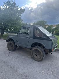 Suzuki SJ