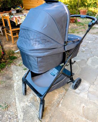 Chicco: Trio Seery con Kory Essentia + base auto