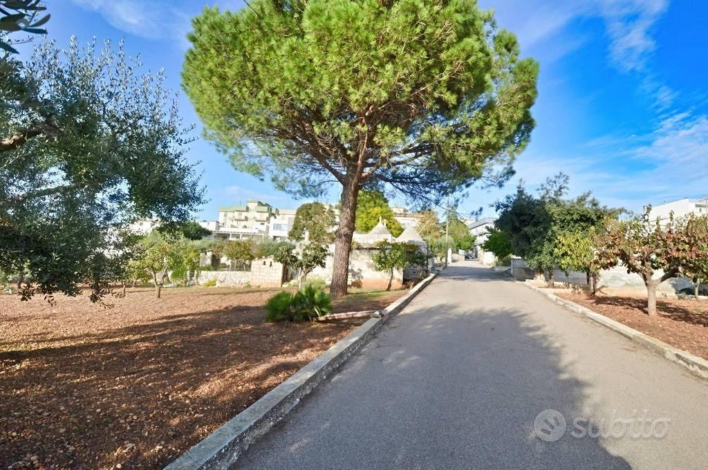 Rustico / Casale di 97 m² con più di 5 locali a Pu - Vista 2