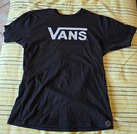 t shirt vans