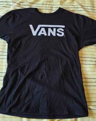 t shirt vans