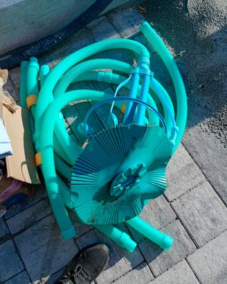 pulitore piscina
