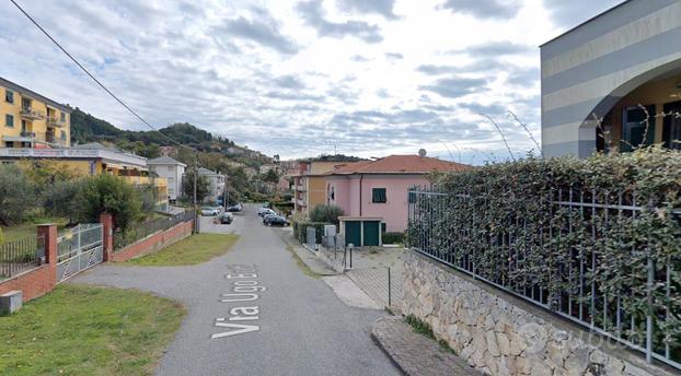 2 vani con TERRAZZO libero da subito zona Muggiano