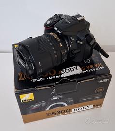 Nikon  D5300 con CORREDO 