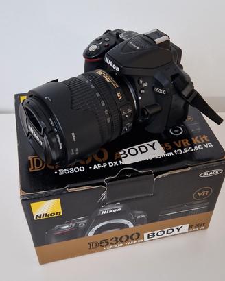 Nikon  D5300 con CORREDO 