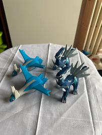 Lotto 4 action figure Pokémon Dialga e Latios