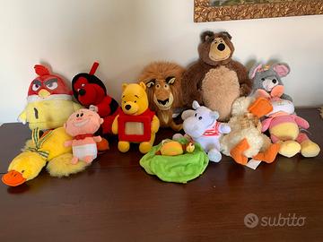 Lotto 12 peluche Masha and the bear, Disney ecc