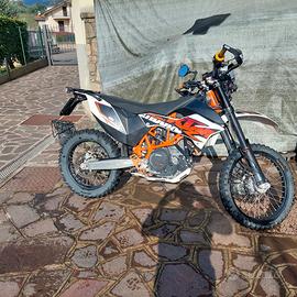 KTM 690 Enduro - 2016