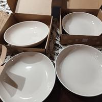 thun due set piatti fondi