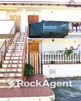 Appartamento di 45 m² con 2 locali e box auto a Fu