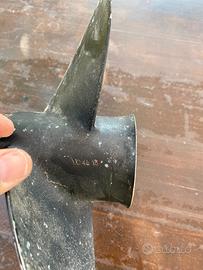 Elica solas 12/10 per motore yamaha 40/60