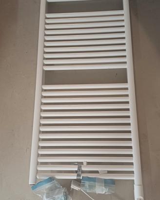Scaldasalviette elettrico Zehnder Toga 600W