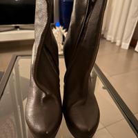 Stivaletto in pelle Loriblu marrone