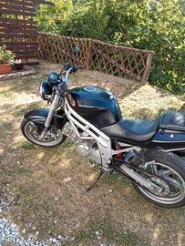 Moto Comet GT 650CC bicilindico lfunzionante