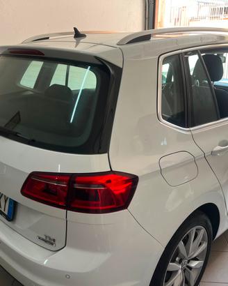 Golf Sportvan 2015. 124000km