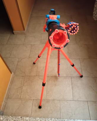  blaster giocattolo motorizzato X-Shot Insanity 