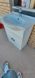 lavabo più specchio 