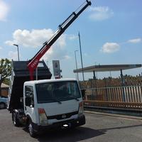 Cabstar 35.11 con gru fassi patente b
