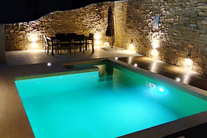 Villa a Chia Sardegna vista mare piscina e Jacuzzi