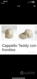Vari cappelli nuovi