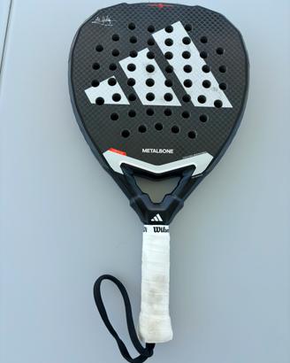 Adidas Metalbone Carbon