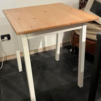 tavolino in legno ikea