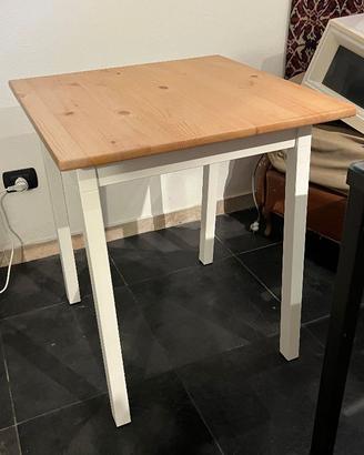 tavolino in legno ikea