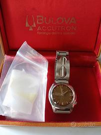 orologio bulova accutron 