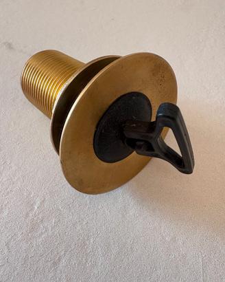 Piletta in ottone per lavabo esterno