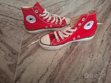 converse rosse