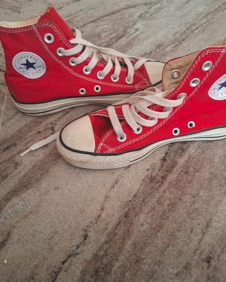 converse rosse