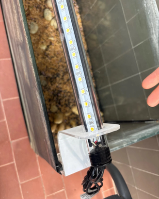 Acquario 120L completo + mobile + accessori