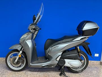 Honda SH 300 TUO A SOLI 27€ AL MESE!!