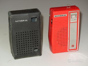 Radiolina National R-1016 vintage da collezione