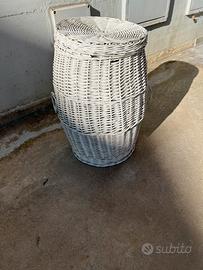 Cesto in vimini colore bianco