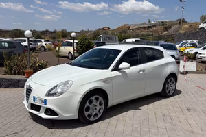 Alfa Romeo Giulietta 2.0 JTDm-2 140 CV Distinctive