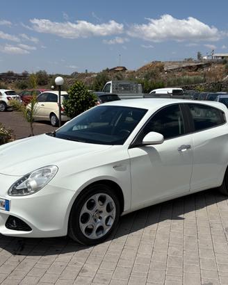 Alfa Romeo Giulietta 2.0 JTDm-2 140 CV Distinctive