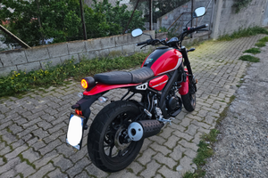 Yamaha xsr125