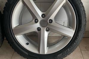 Cerchi da 17 con pneumatici invernali