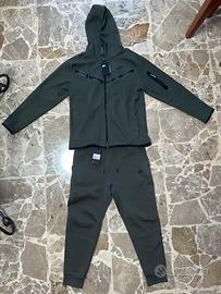 Nike tech fleece completo