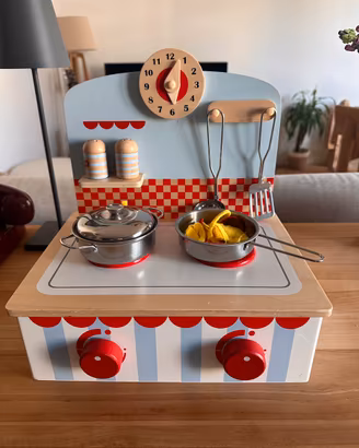 Cucina giocattolo legno con accessori