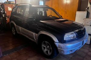 Suzuki Grand Vitara del 2004 - 130.000 km - 2000TD