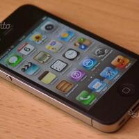 Apple iPhone 4S