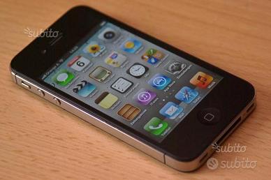 Apple iPhone 4S