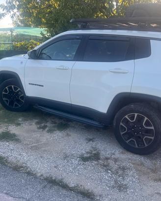 PEDANE LATERALI IN ACCIAIO  PER JEEP COMPASS 2018