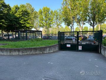 Box / Garage di 17 m² a Torino