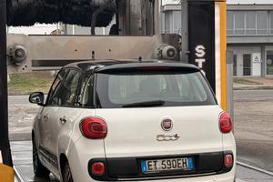 Fiat 500L 120 anniversario