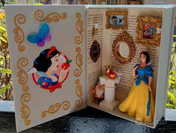 LIBRO / SCATOLA BIANCANEVE  DISNEY IN 3D
